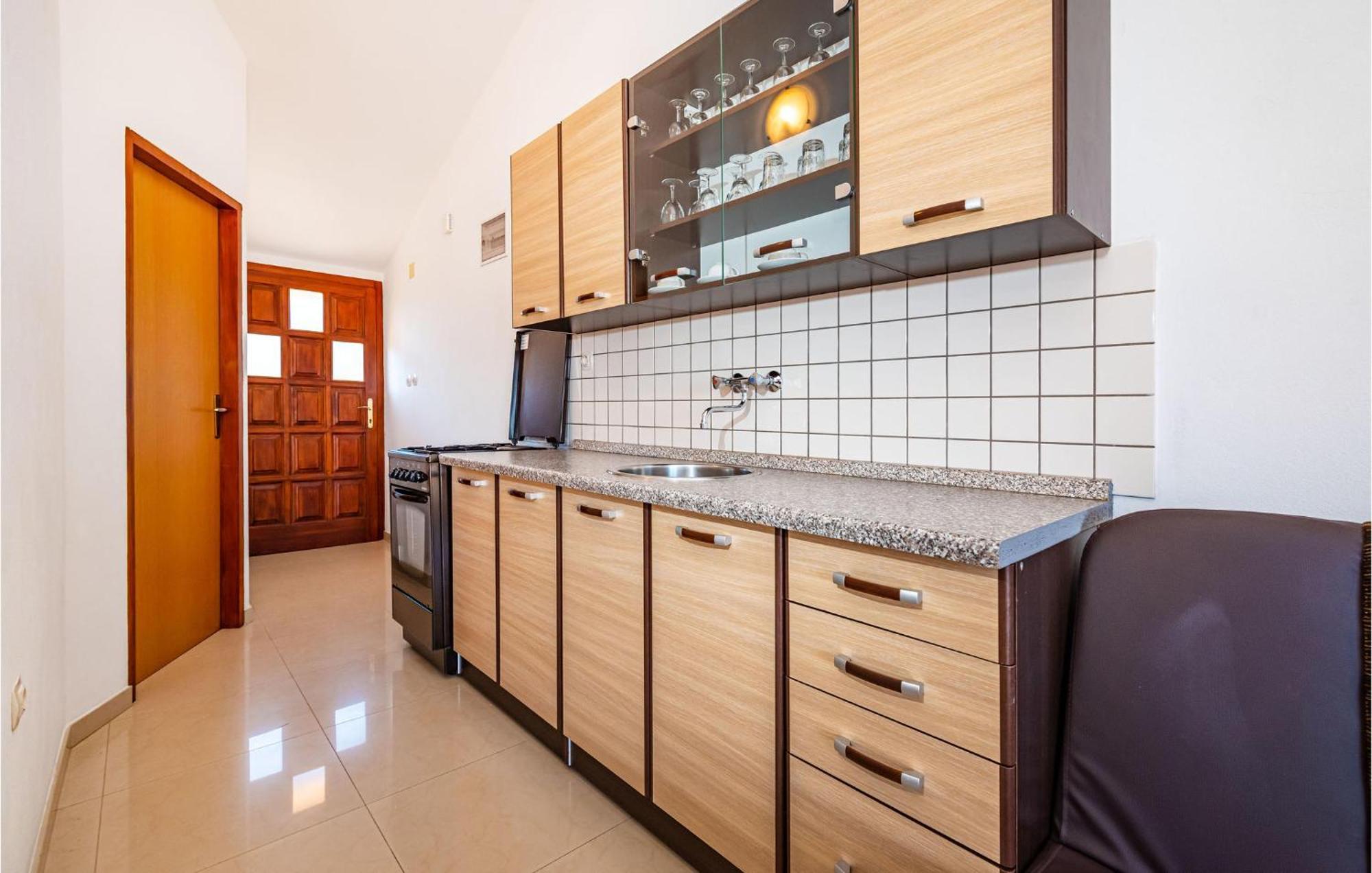 2 Bedroom Amazing Apartment In Neviđane Exterior foto